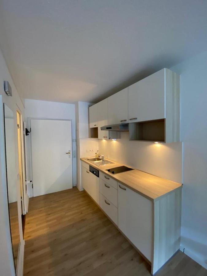 2 Min Zum Apartment